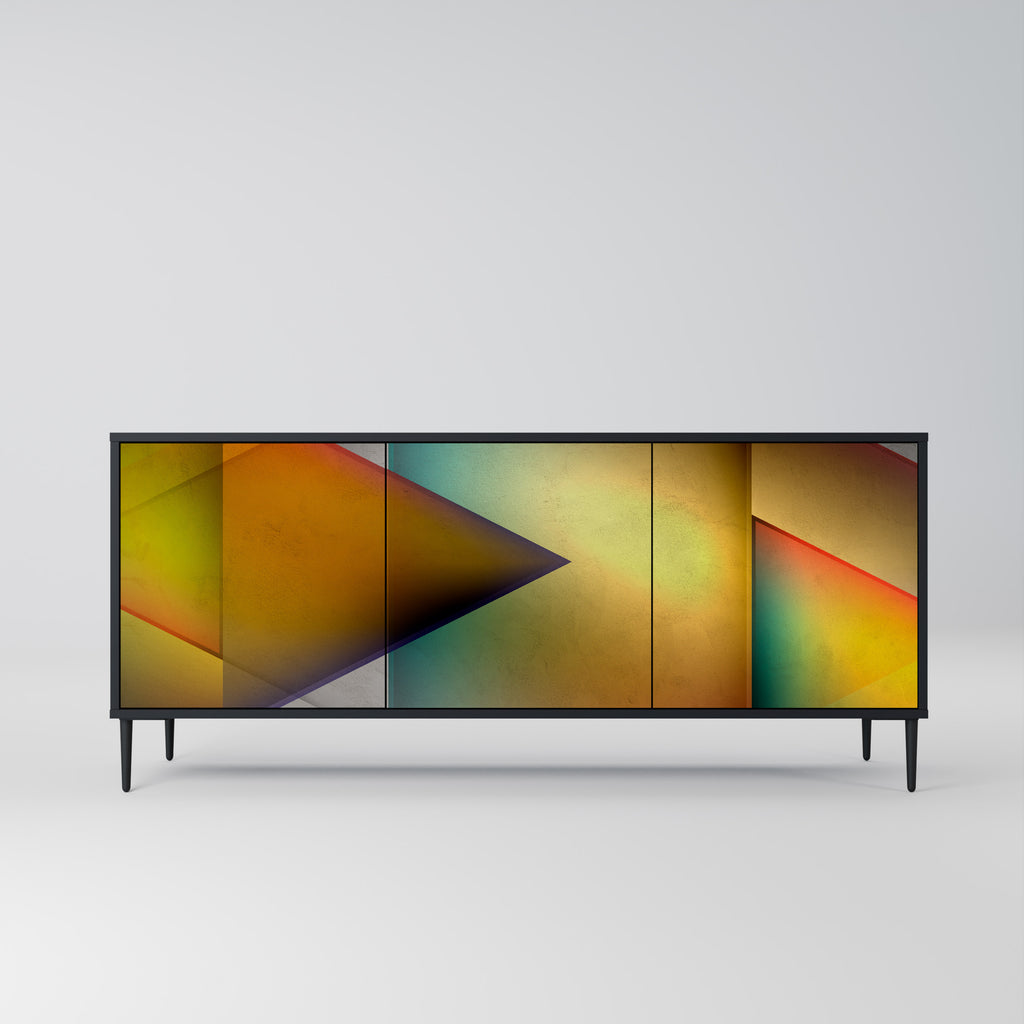 PIERCING SHARPNESS Třídveřová komoda