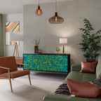 NOSTALGIC MEMORIES Třídveřová komoda