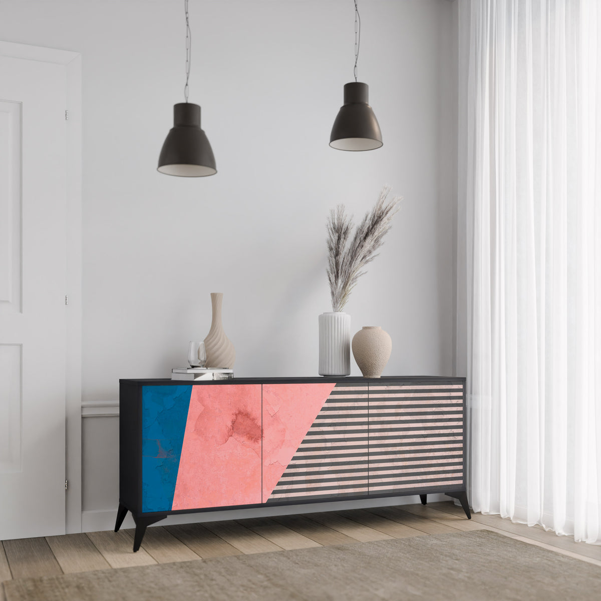 GLAMOROUS STRIPE Třídveřová komoda