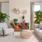 MAKESHIFT ARTISTRY Třídveřová komoda