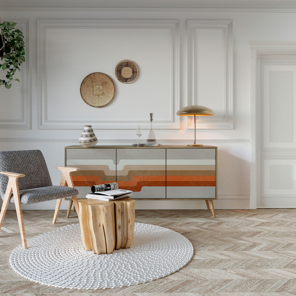 PECULIAR TRAIL Třídveřová komoda