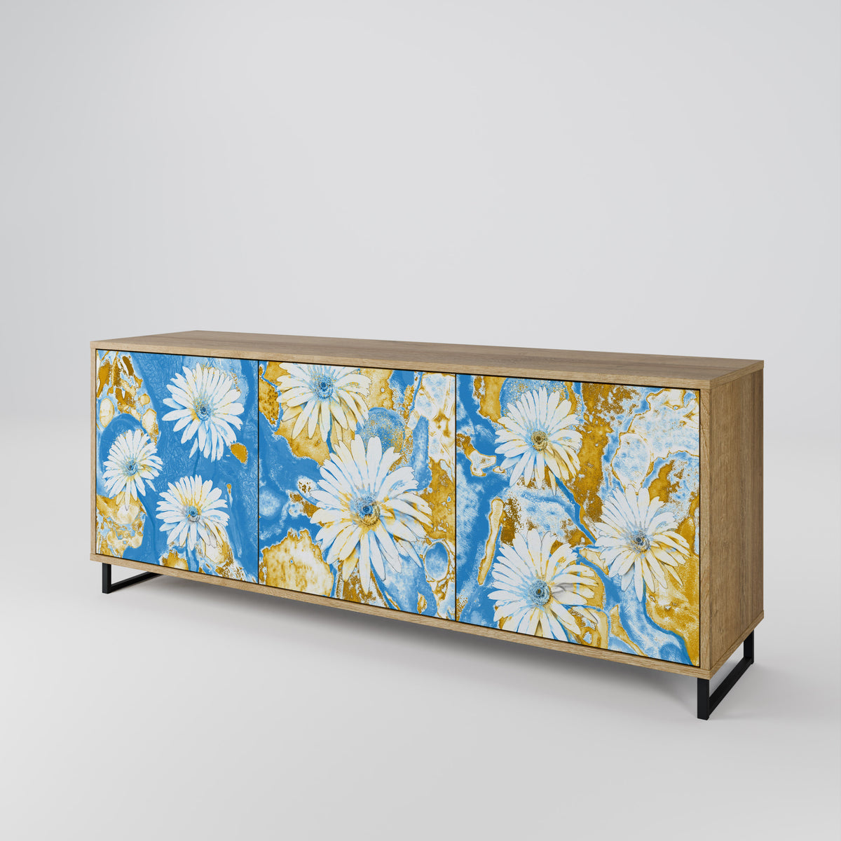 DAISY LUXE Třídveřová komoda