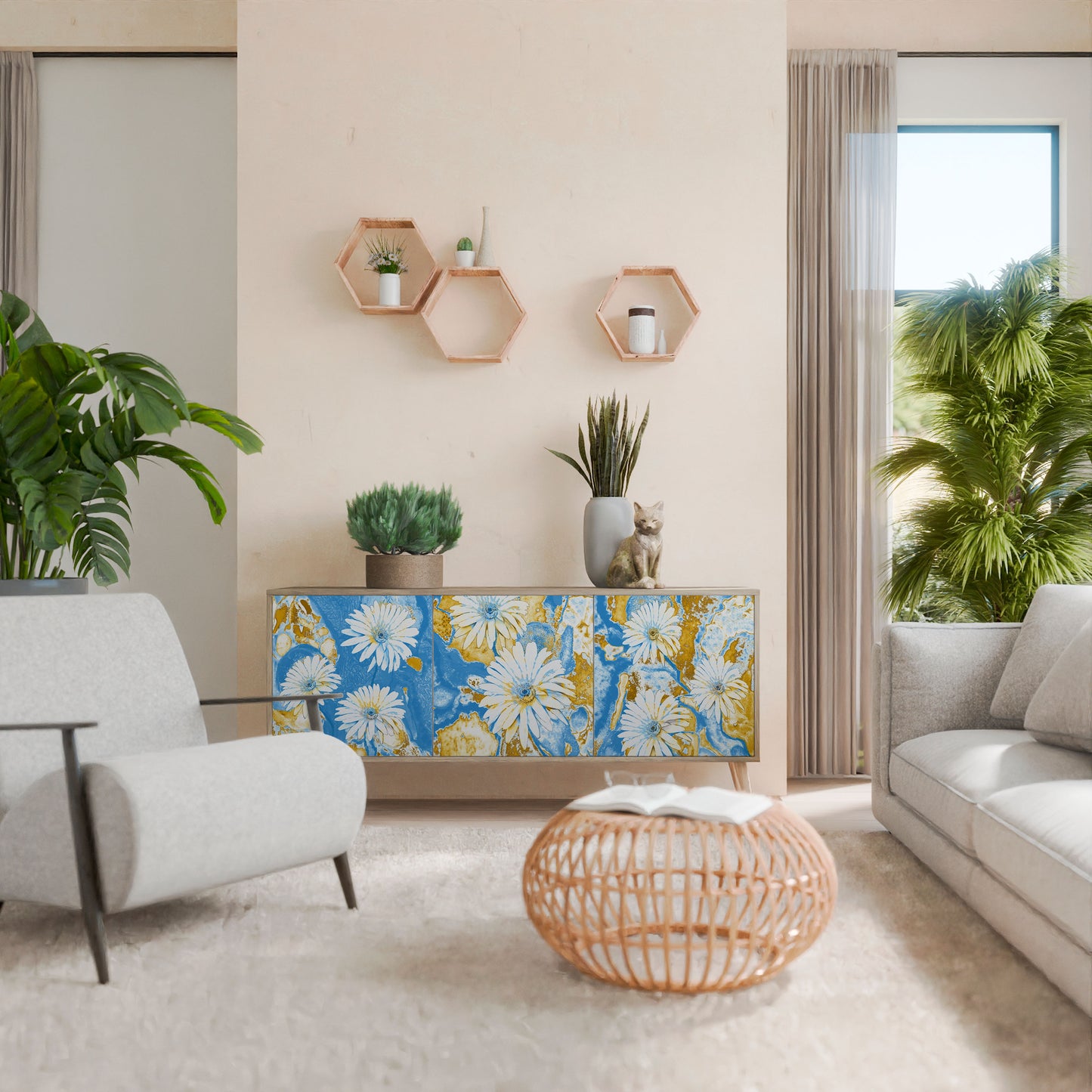 DAISY LUXE Třídveřová komoda