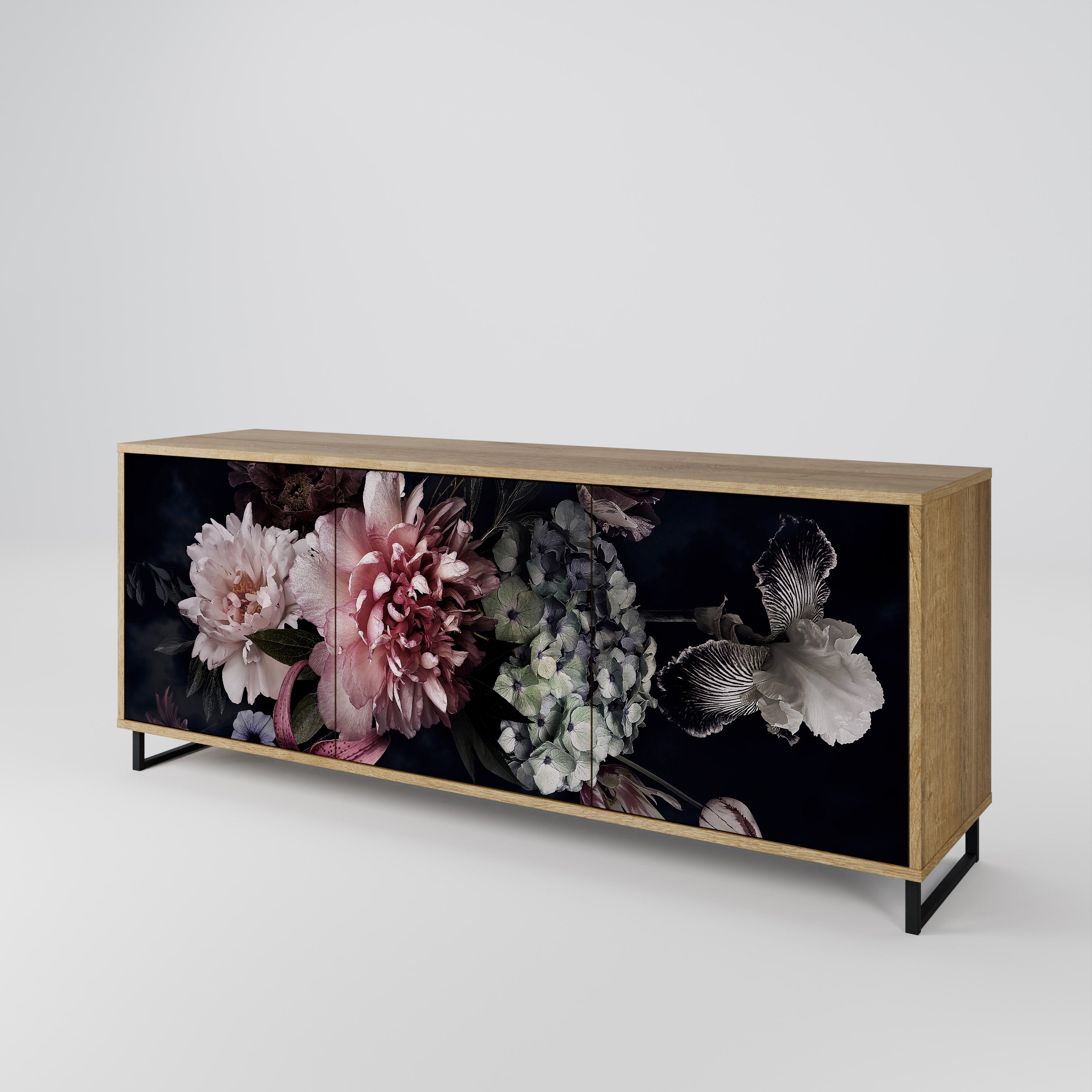 PURE BLOSSOM 3-Door Sideboard