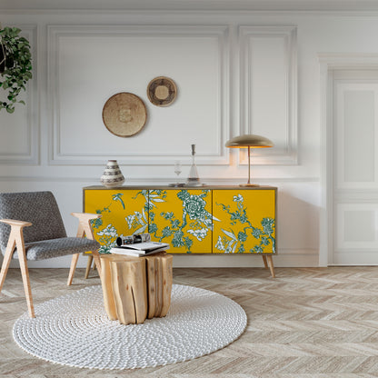 YELLOW CHINOISERIE Třídveřová komoda