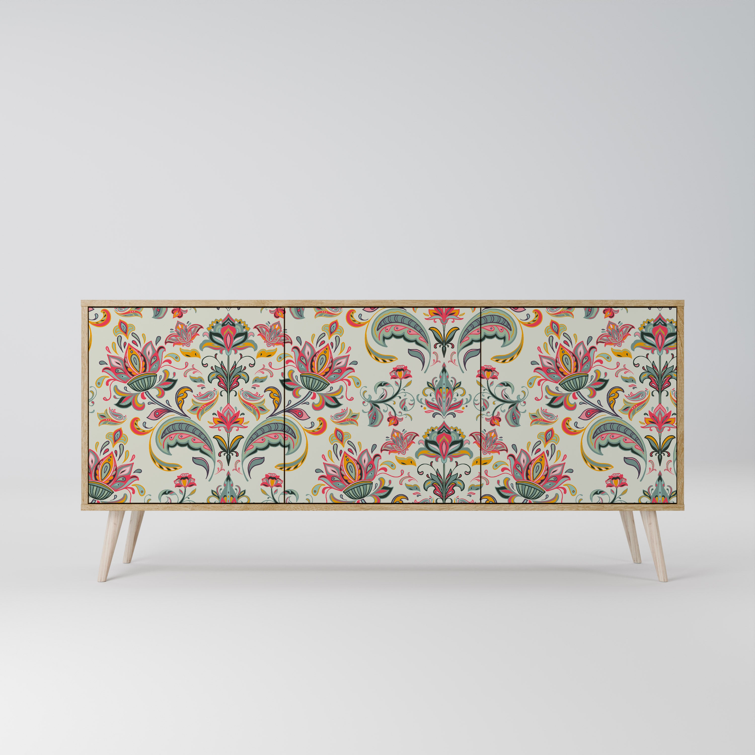 ORGANIC FOLKLORE 3-Door Sideboard