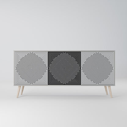 POLYGON ILLUSION Třídveřová komoda