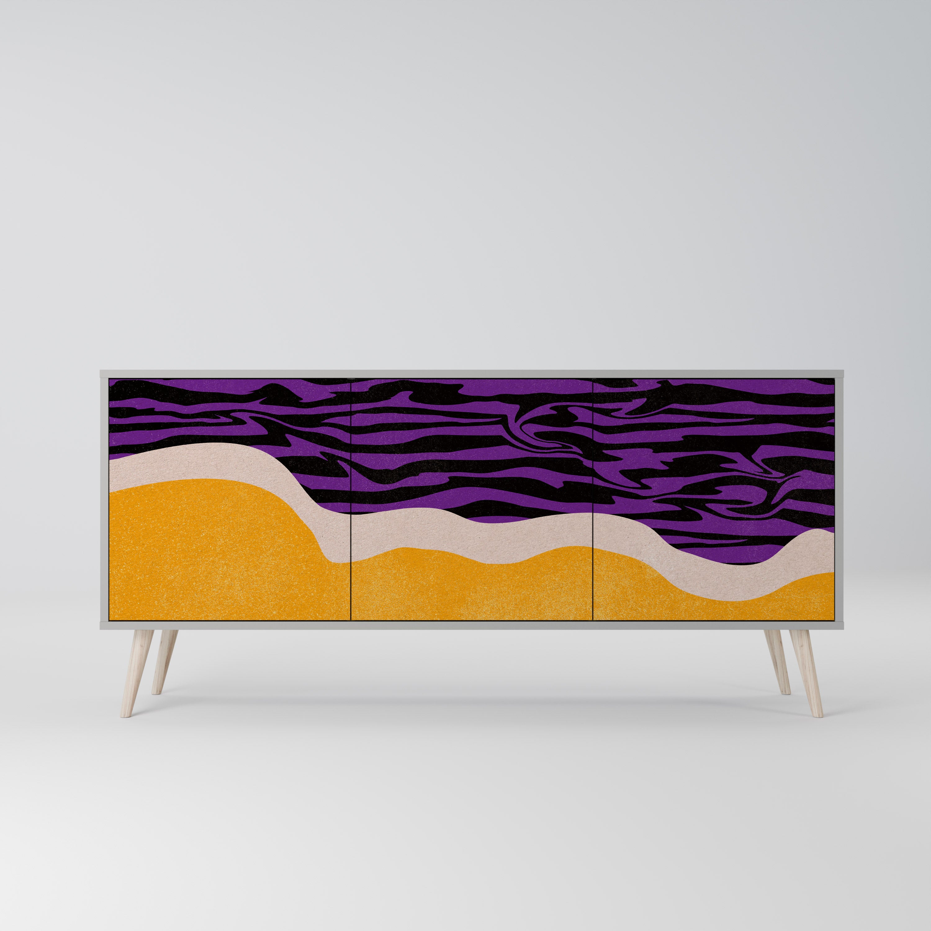 INDEPENDENT BORDER 3-Door Sideboard