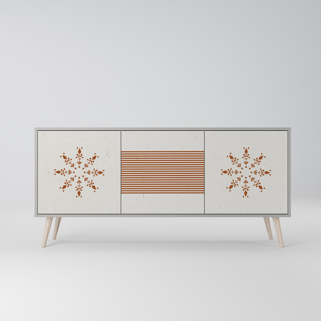 DAILY HARMONY Třídveřová komoda