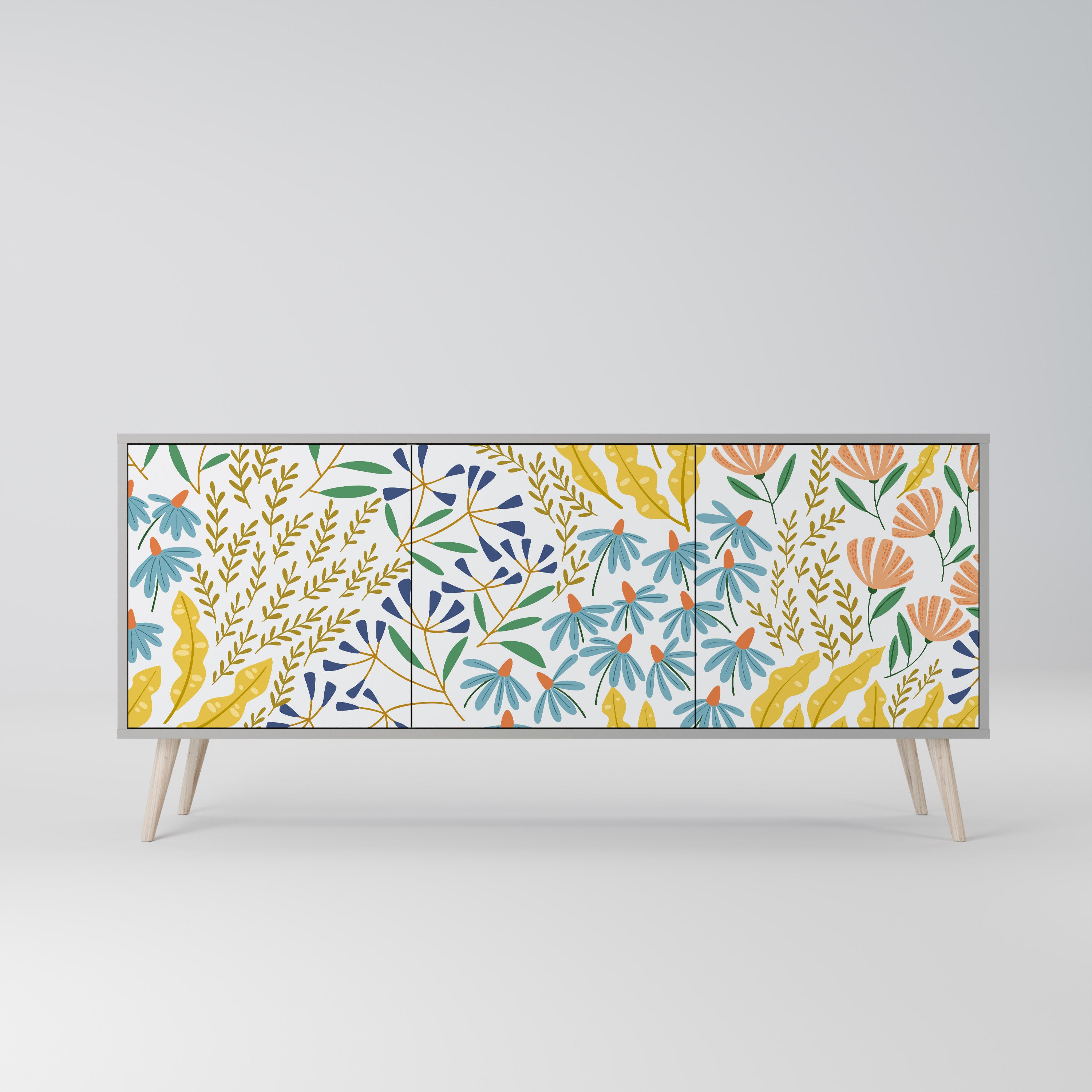 HELLO SPRING 3-Door Sideboard