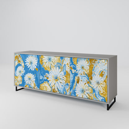 DAISY LUXE Třídveřová komoda