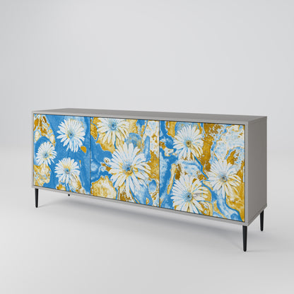 DAISY LUXE Třídveřová komoda