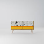 DYED BY ORANGE Kompaktní dvoudveřový TV stolek