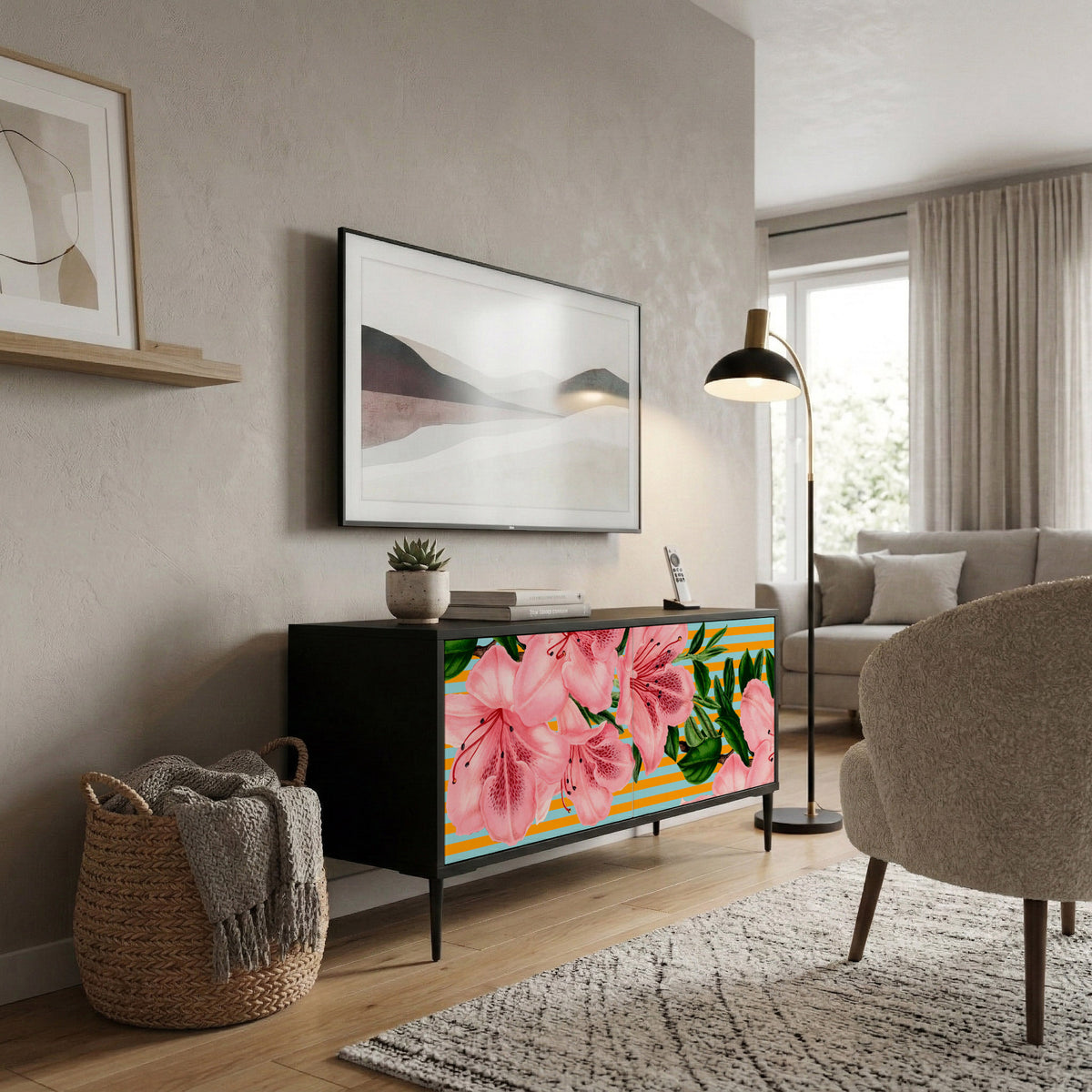 FRAGILE BEAUTY Kompaktní dvoudveřový TV stolek