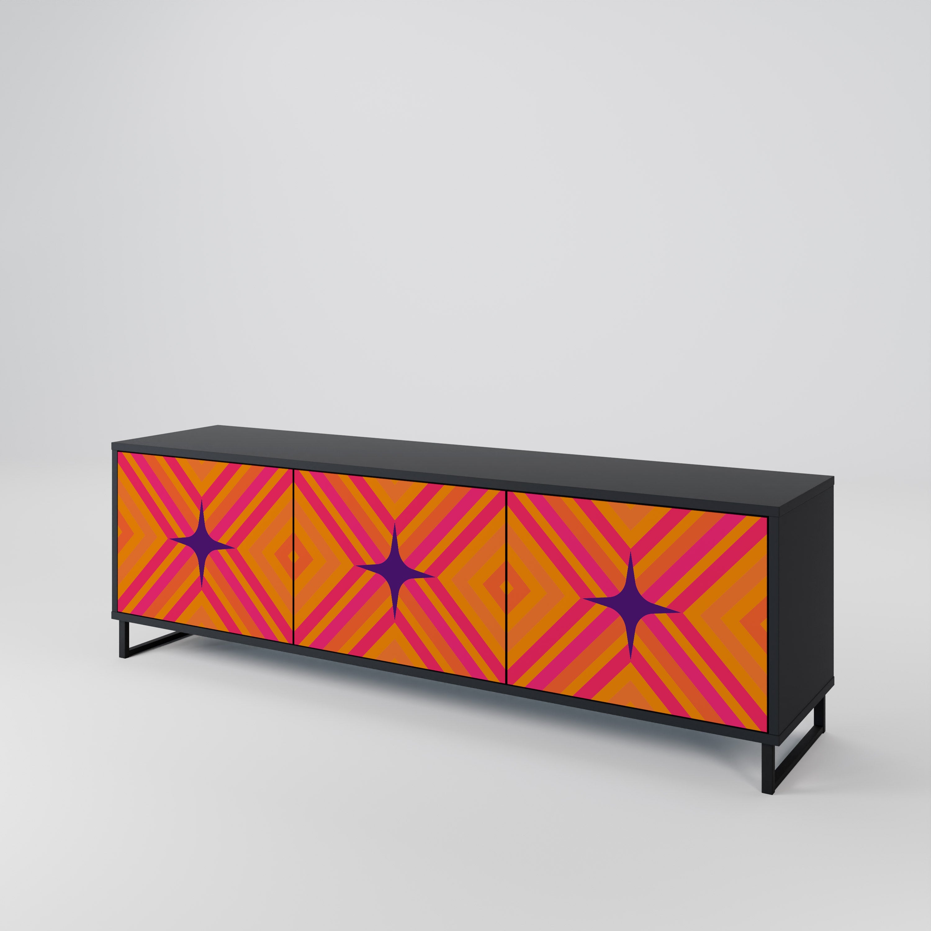 GEOMETRIC BRILLIANCE Třídveřový TV stolek
