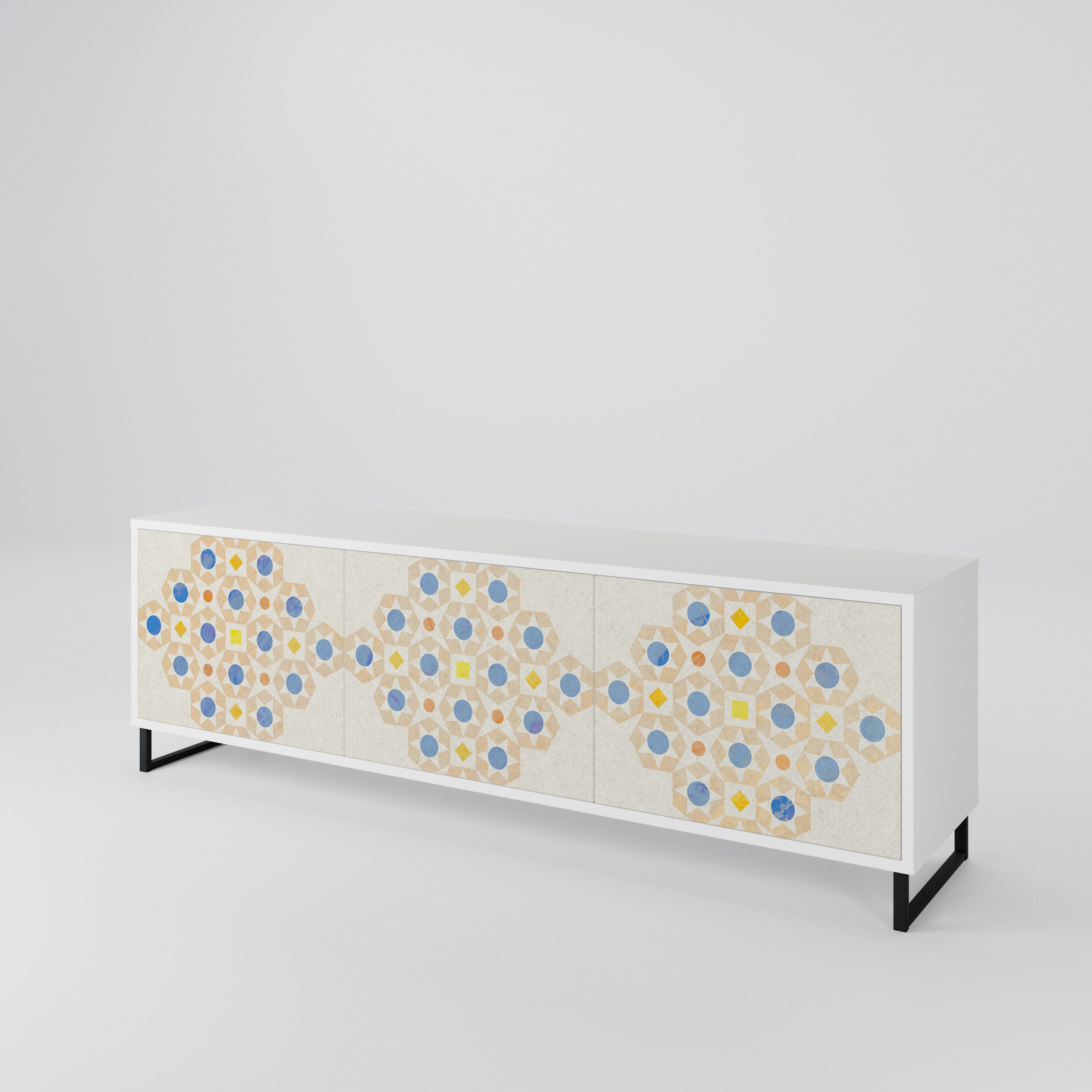 PATTERNED PRISM Třídveřový TV stolek