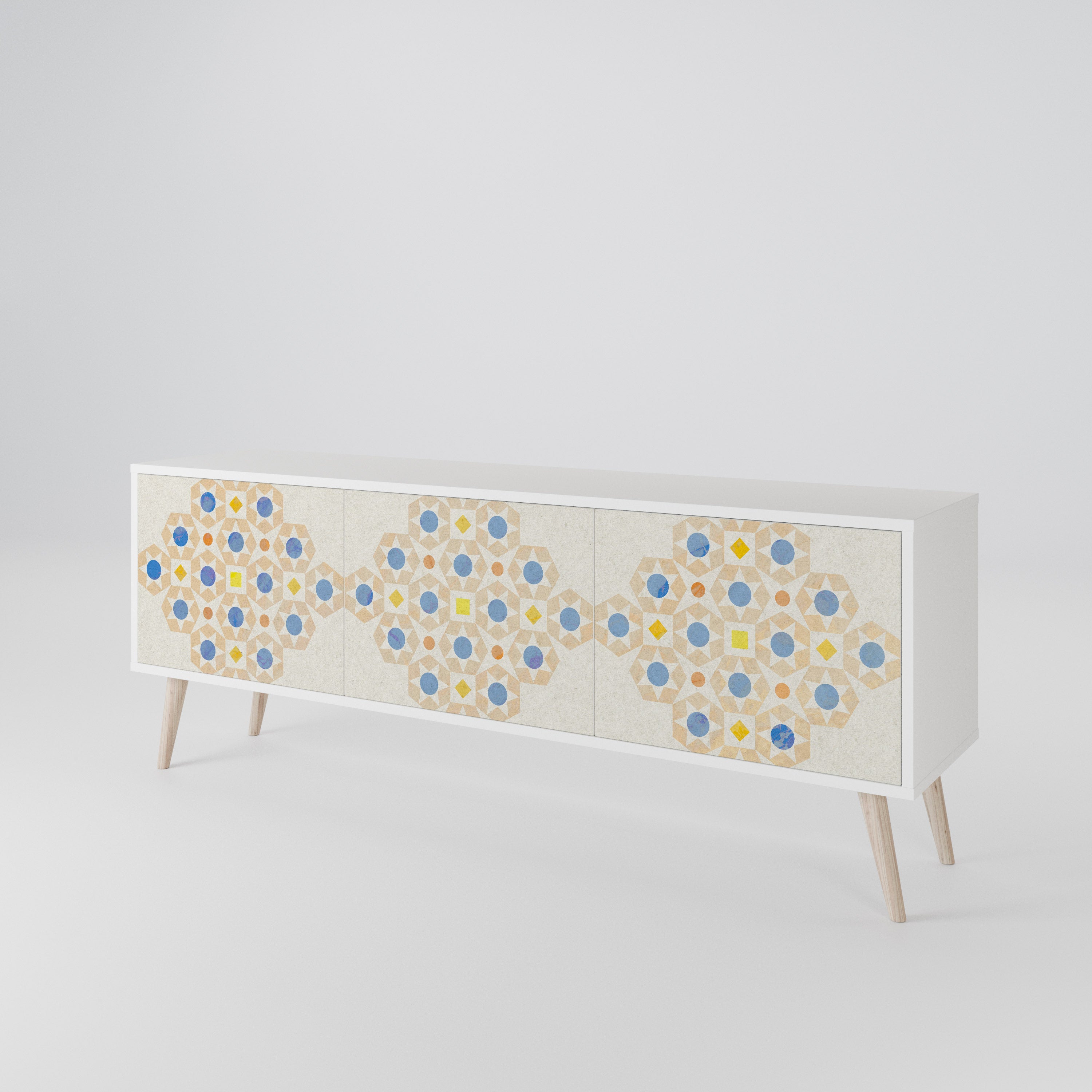 PATTERNED PRISM Třídveřový TV stolek