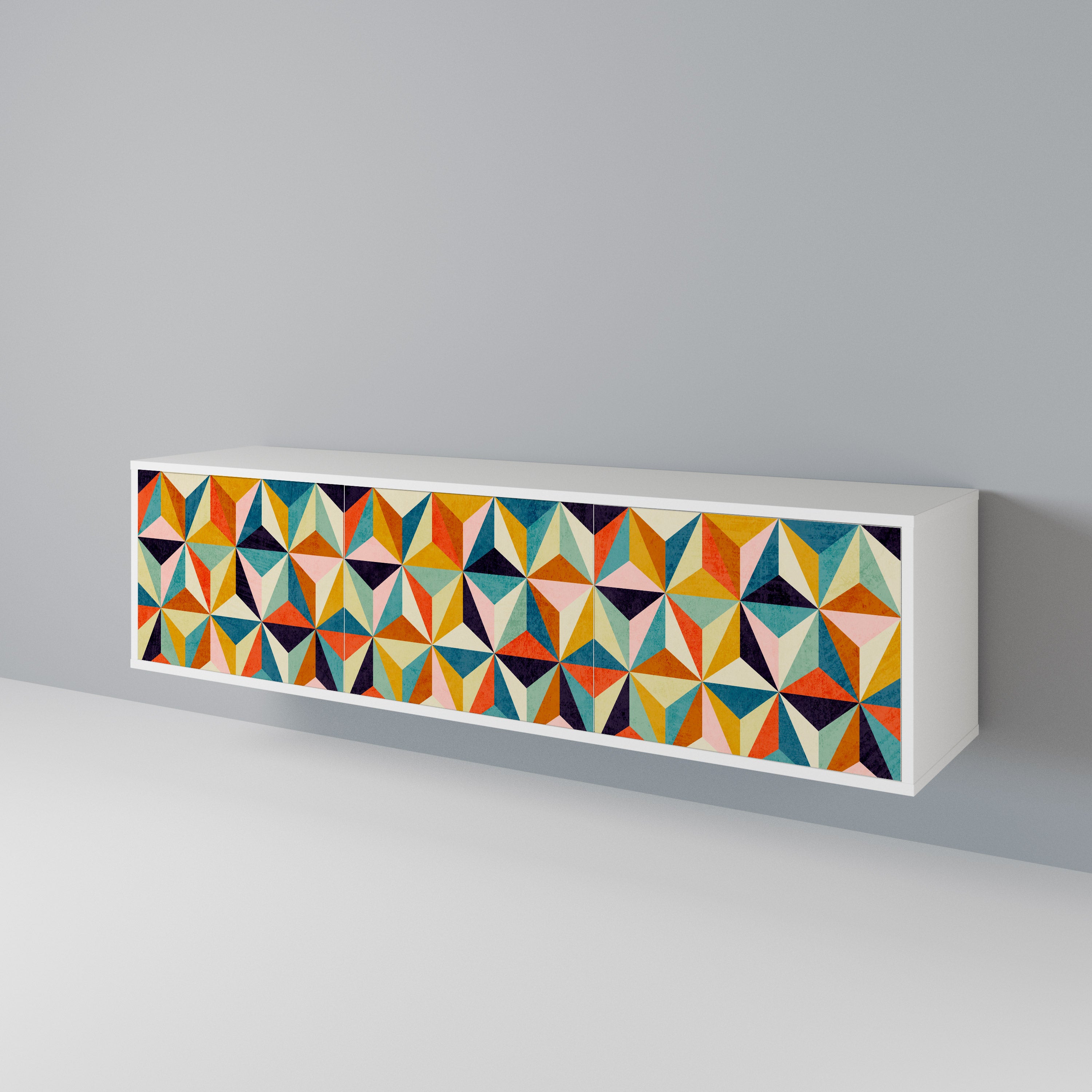 TESSELATE TREASURES Třídveřový TV stolek