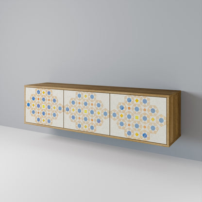 PATTERNED PRISM Třídveřový TV stolek