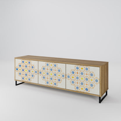 PATTERNED PRISM Třídveřový TV stolek