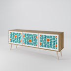 BE THE CHANGE Třídveřový TV stolek