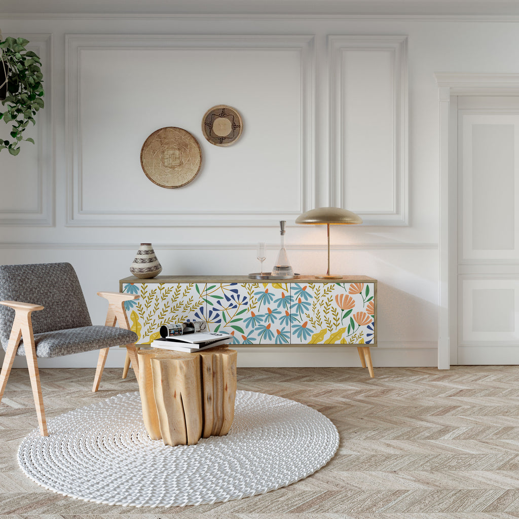 HELLO SPRING 3-Door TV Cabinet