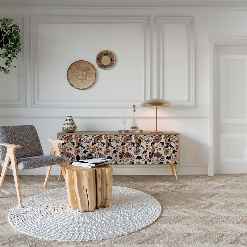 EMINENT HOOPOE 3-Door TV Cabinet