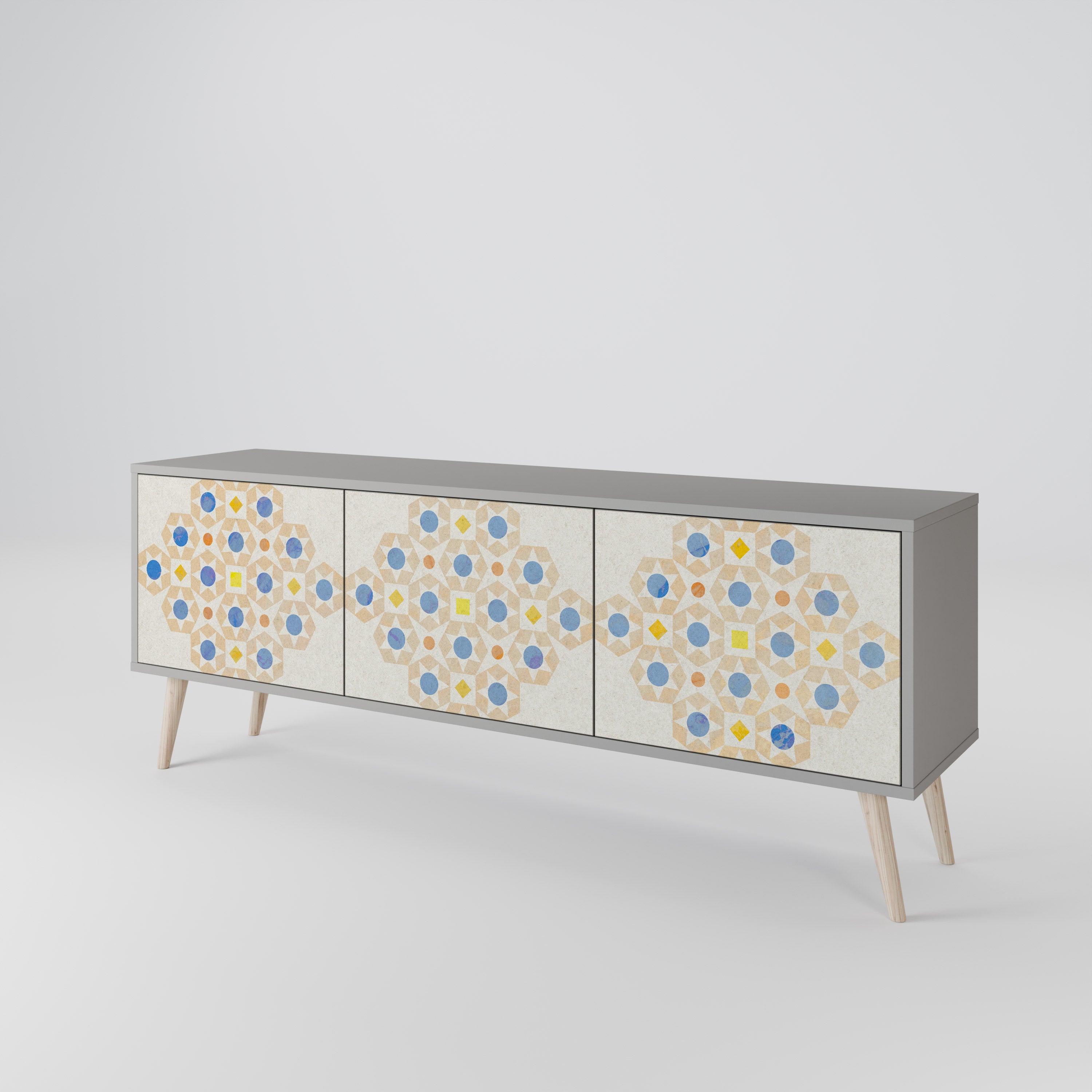 PATTERNED PRISM Třídveřový TV stolek