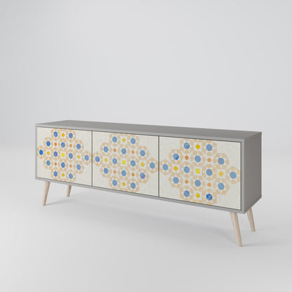 PATTERNED PRISM Třídveřový TV stolek