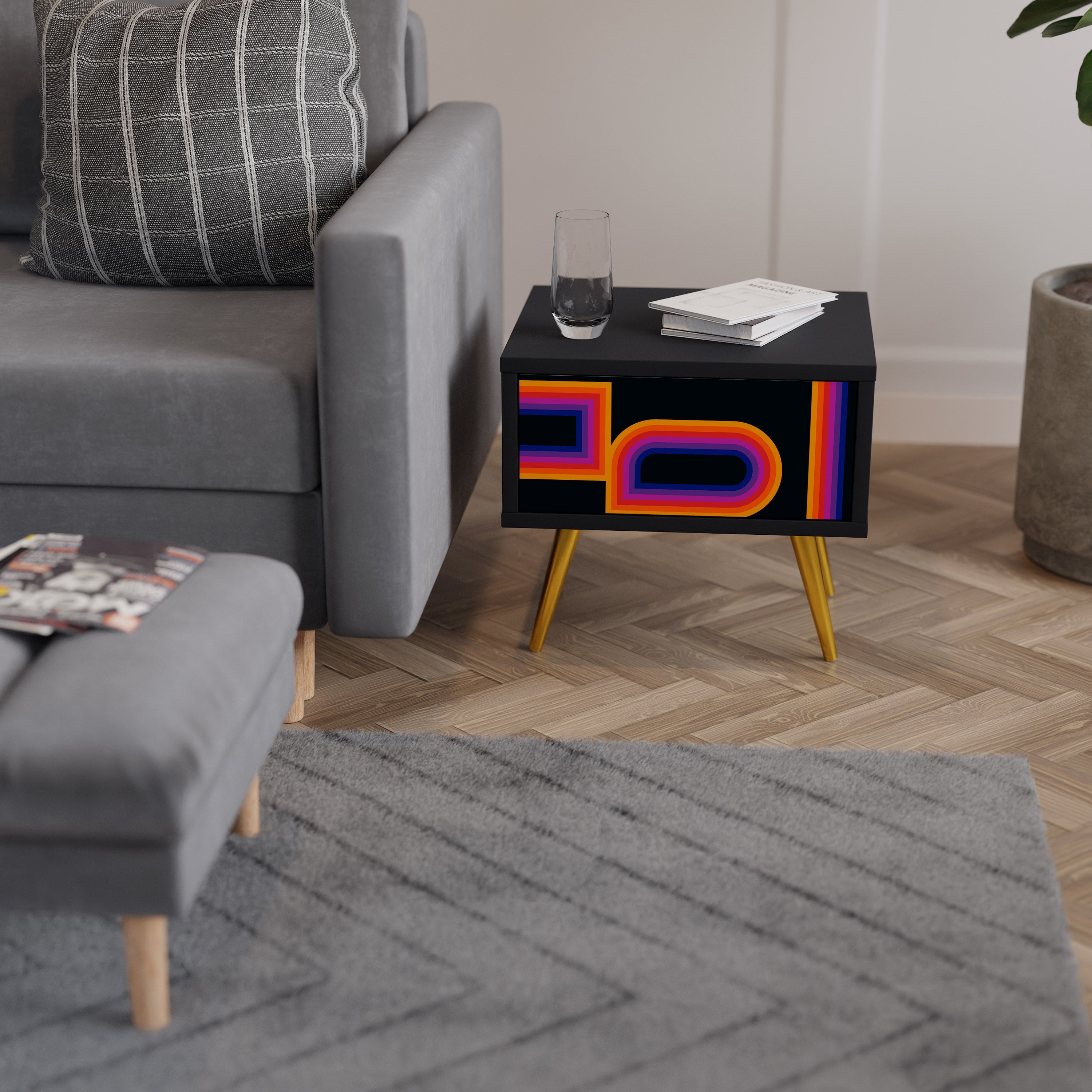 BLINDED BY THE LIGHTS Noční stolek