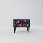 FESTIVE PLEASURES Noční stolek