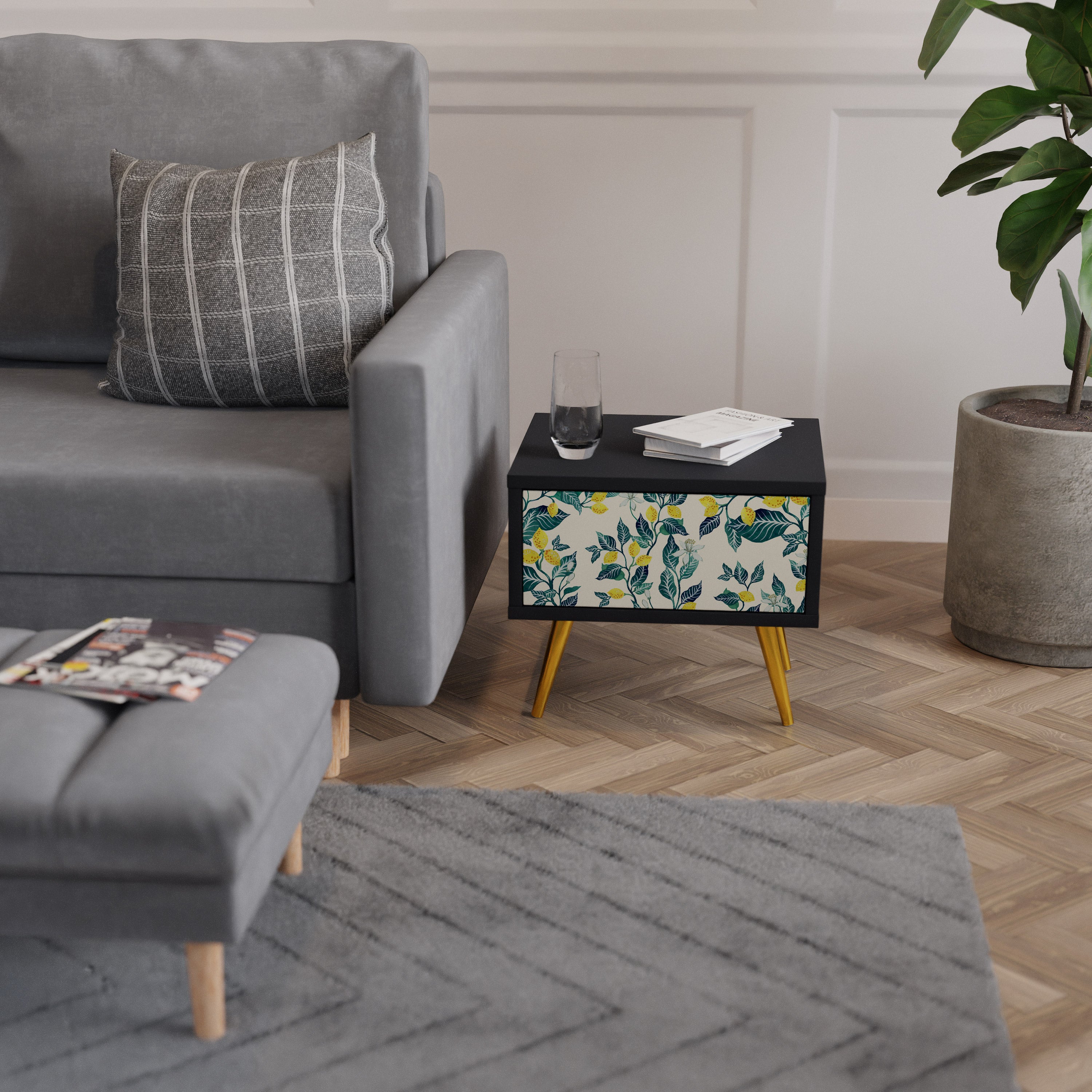 LEMON TREE Nightstand