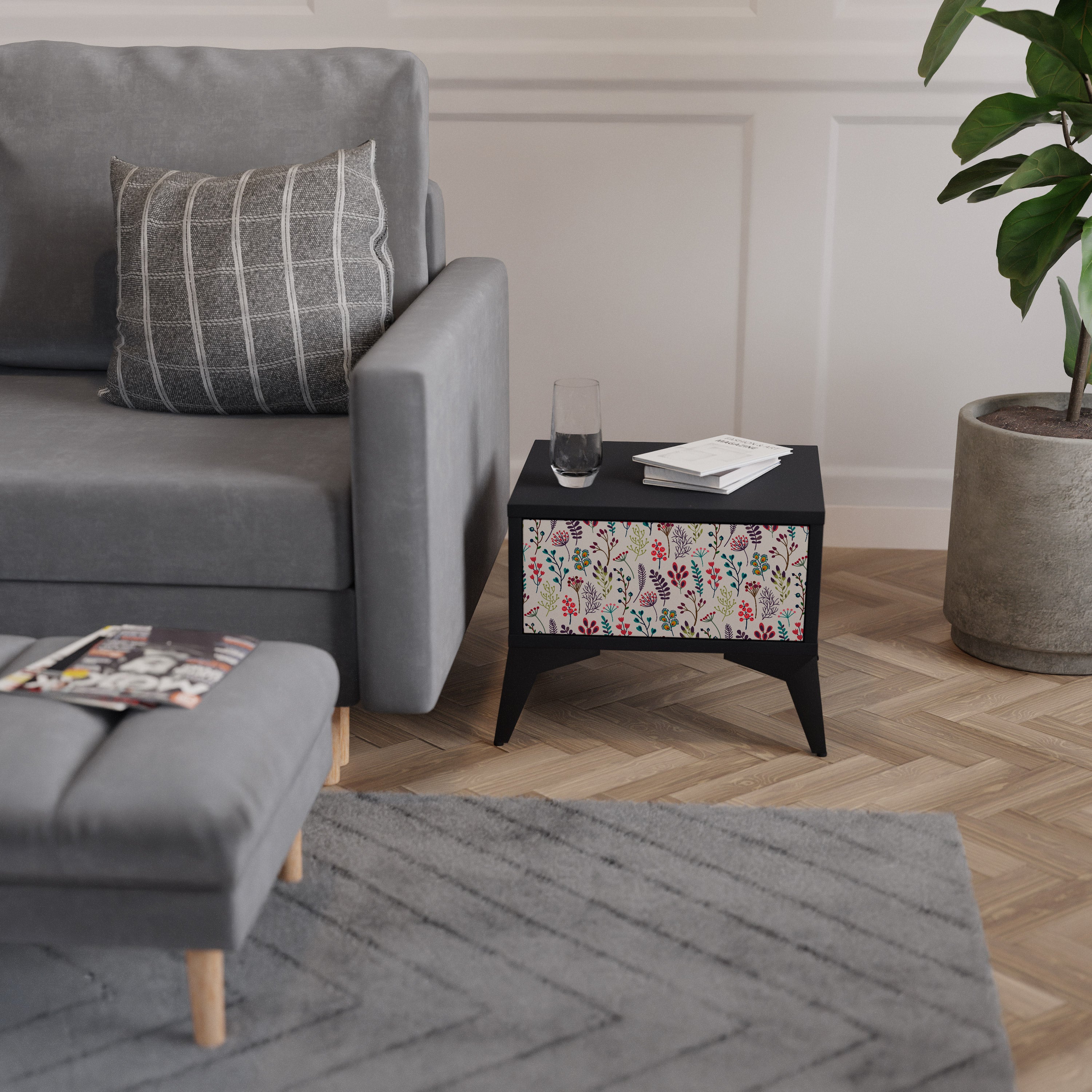 AUTUMN SUNDRIES Noční stolek