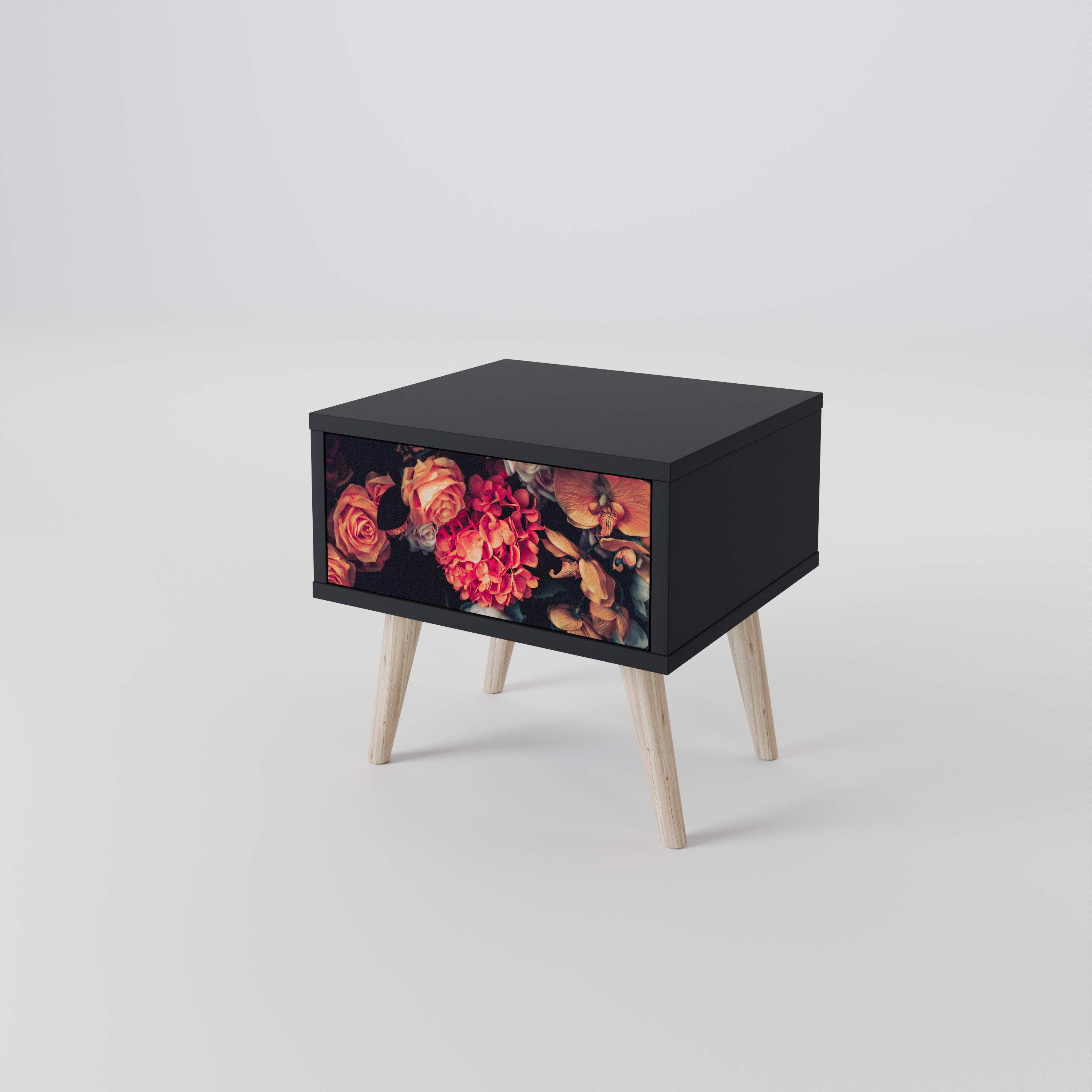 NEVERENDING BLOOM Nightstand