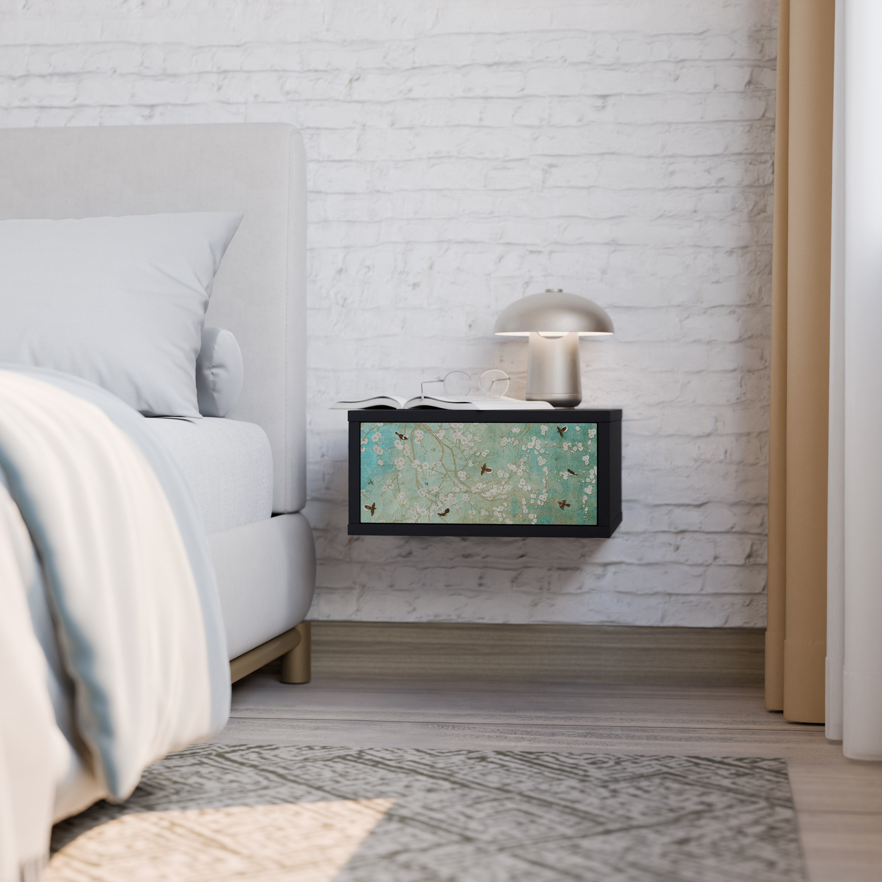 BLOOMING CHARM Nightstand