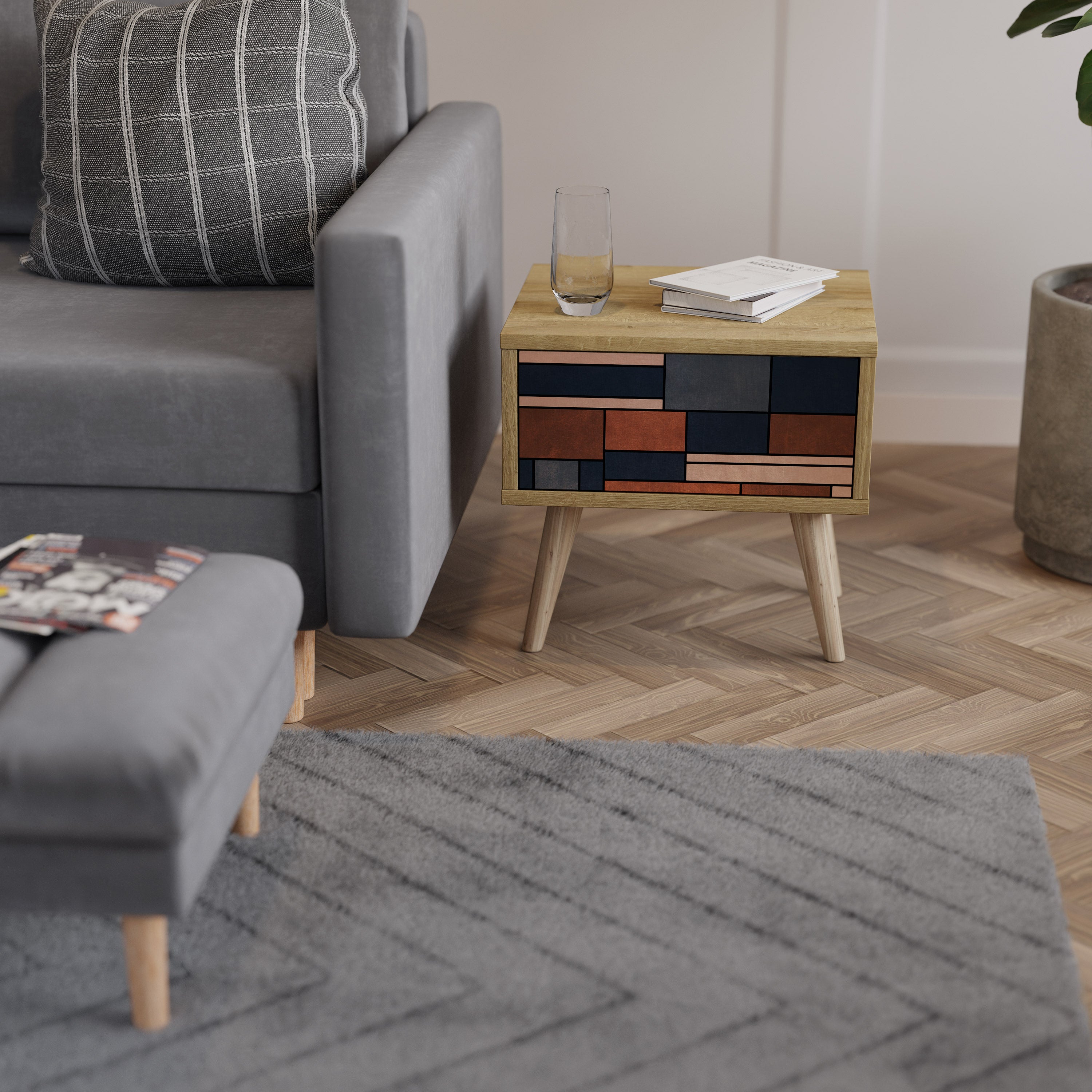 INTREPID FORMATION Nightstand