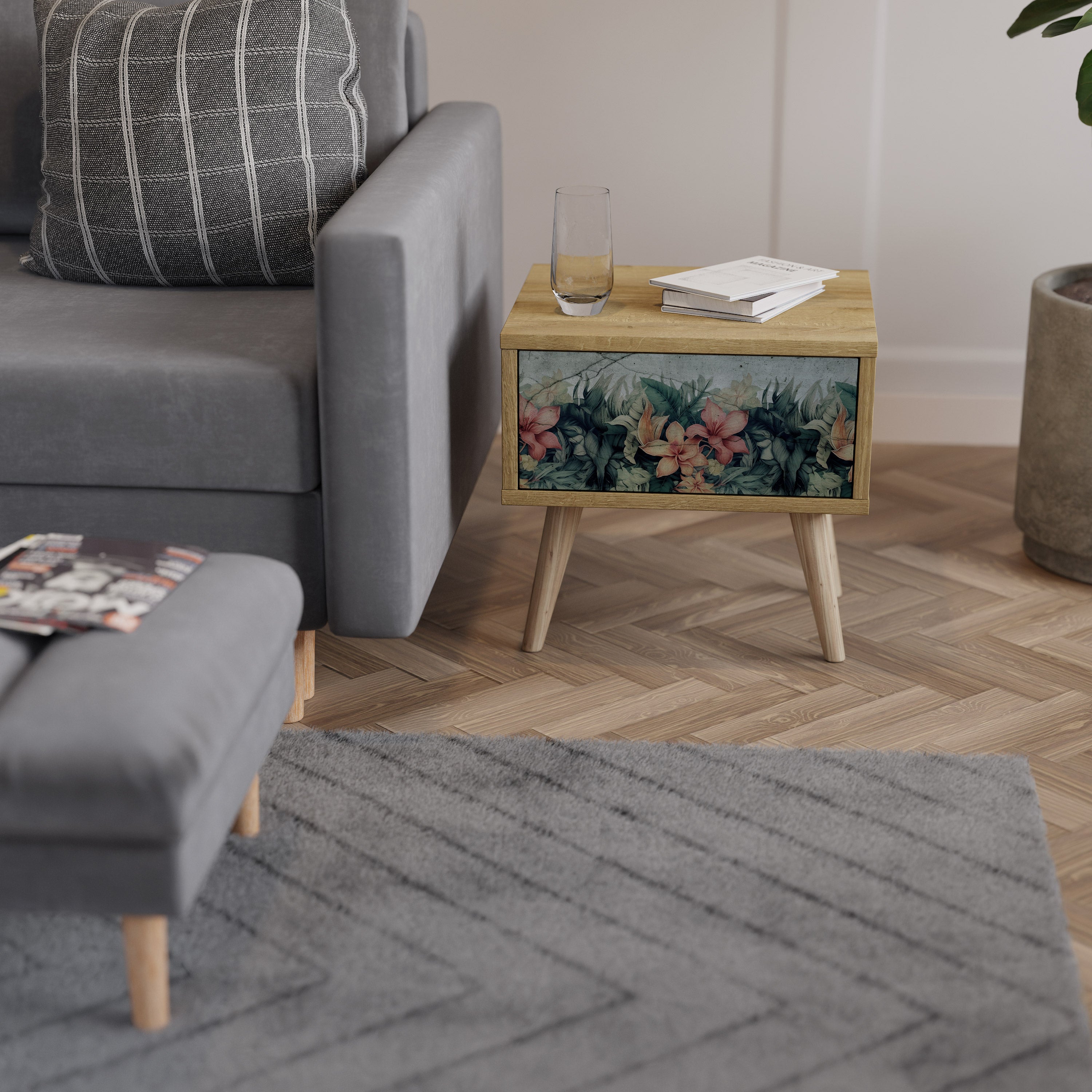 HEAVENLY BLOOM Nightstand