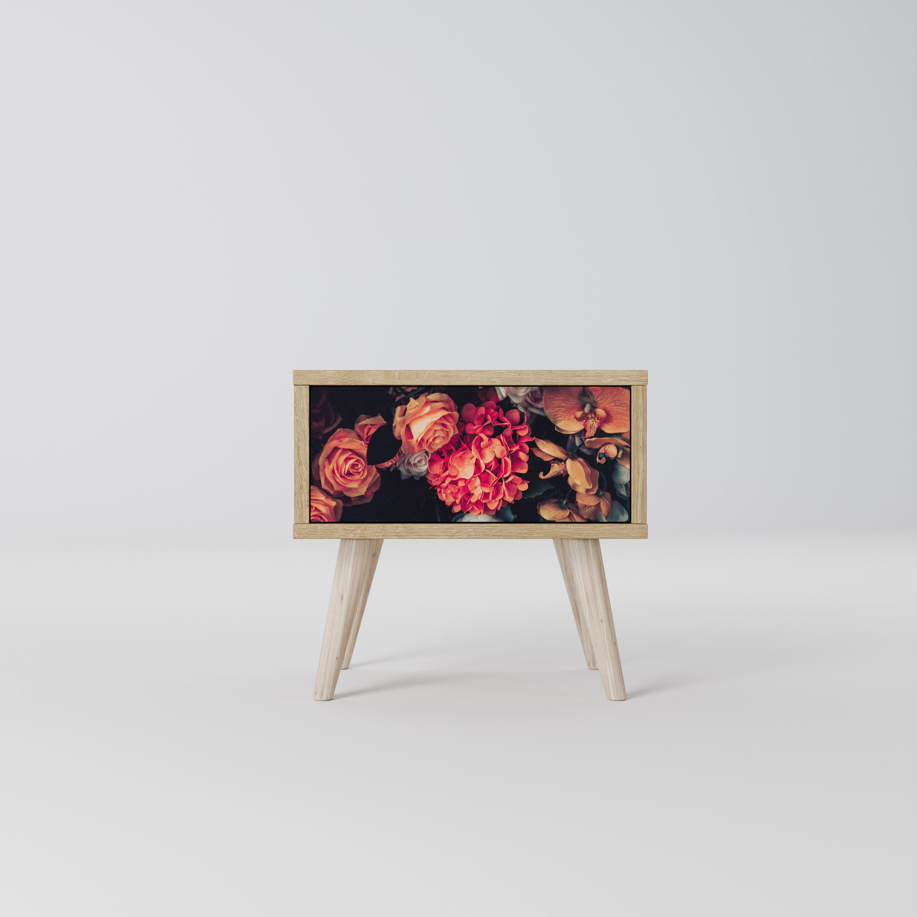 NEVERENDING BLOOM Nightstand