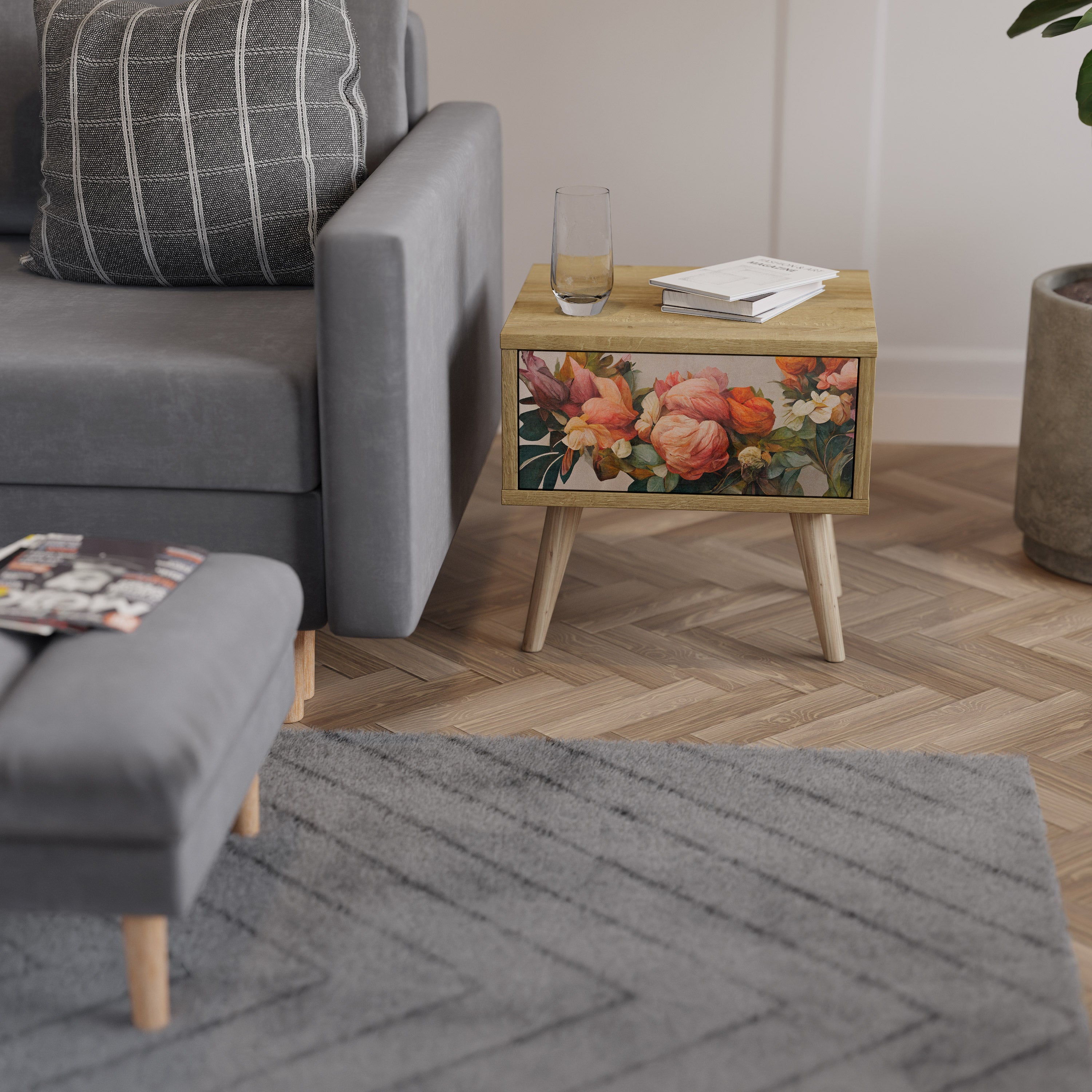 STYLISH BEAUTY Nightstand