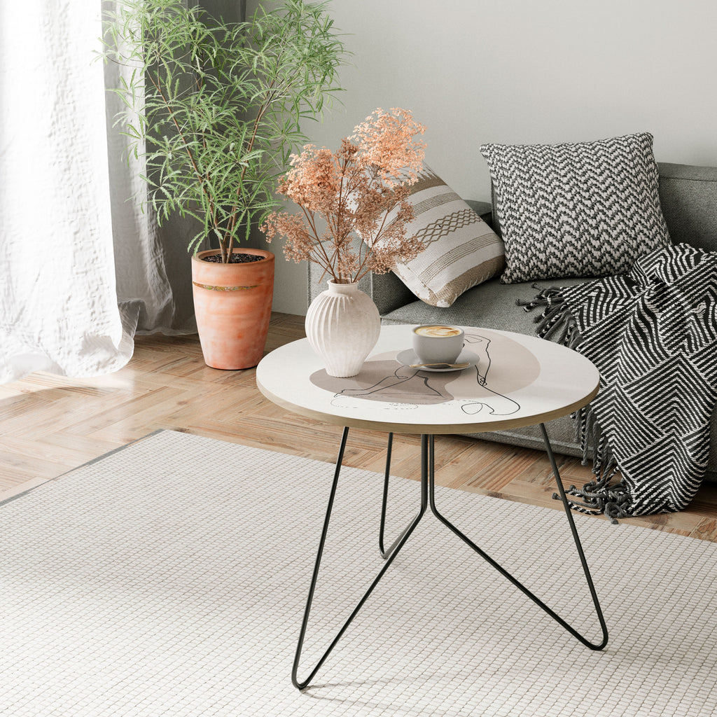 CONTOURS OF BEAUTY Coffee Table