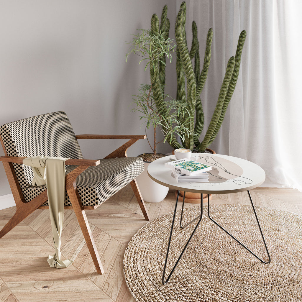 CONTOURS OF BEAUTY Coffee Table