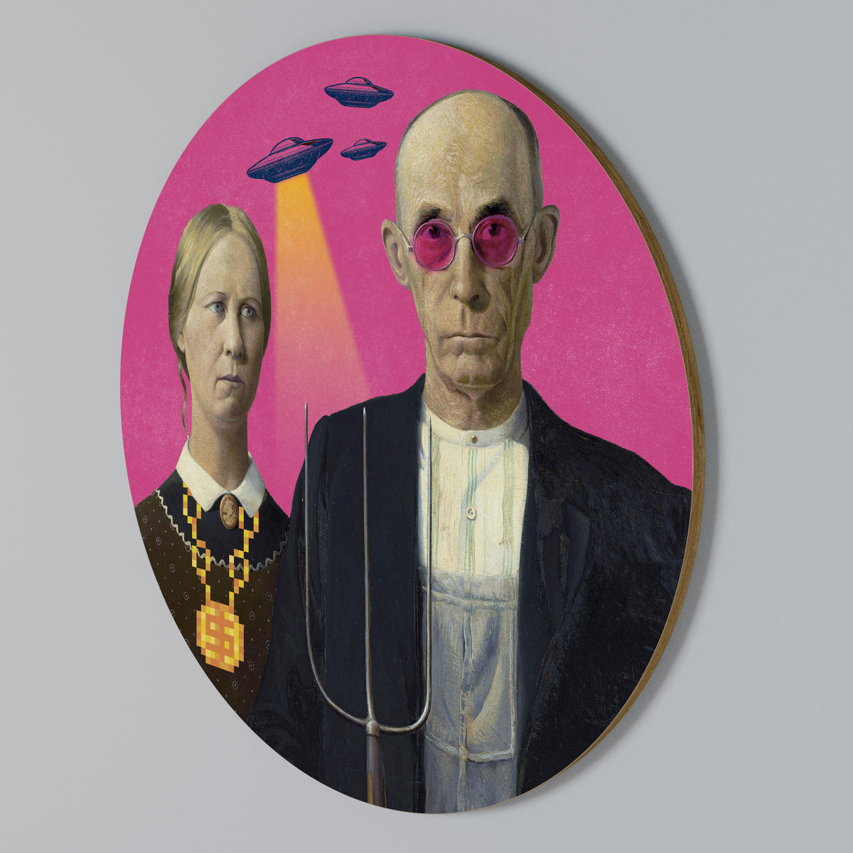 AMERICAN GOTHIC ALIEN Kulatá nástěnná dekorace