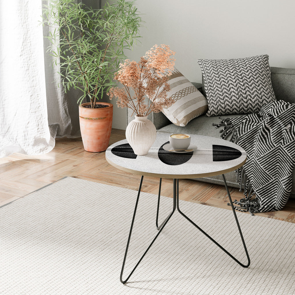 OBSIDIAN ODYSSEY Coffee Table