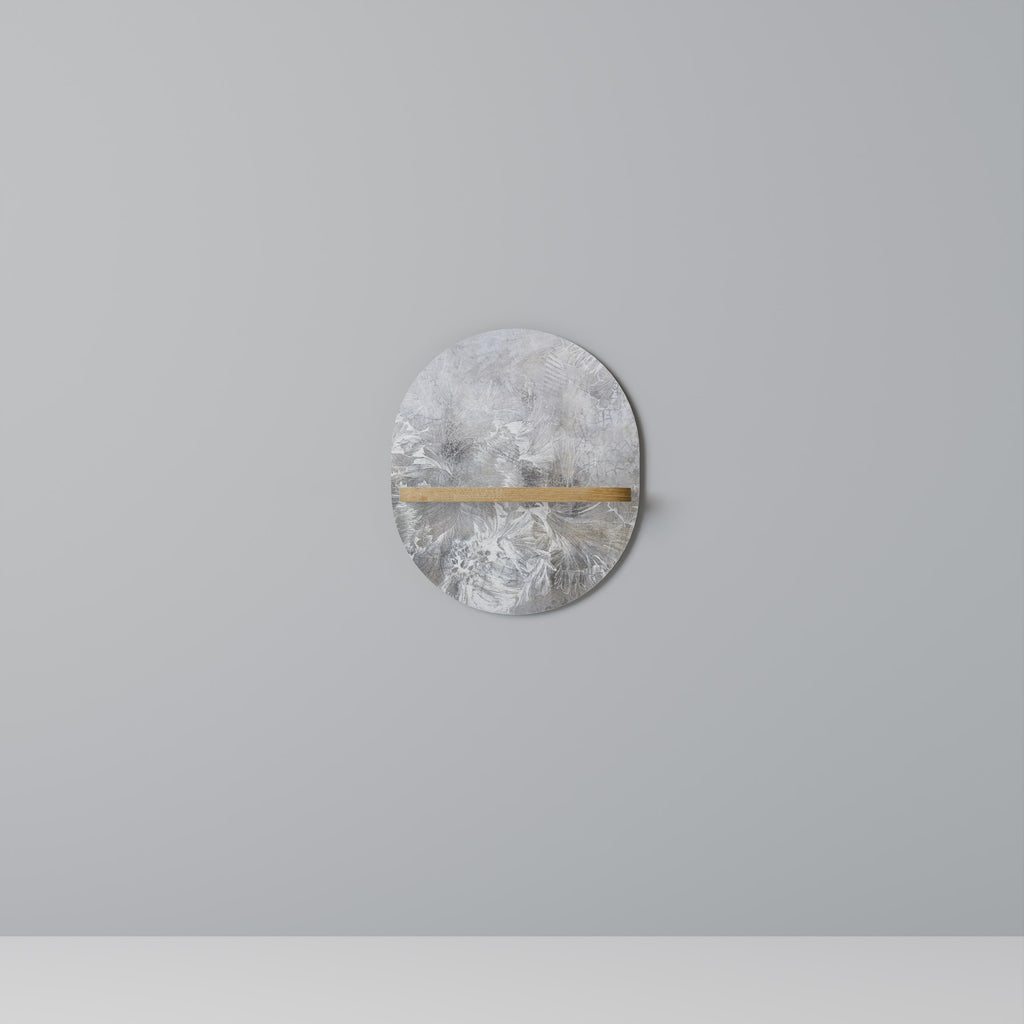 WHITE WHISPER Designová police