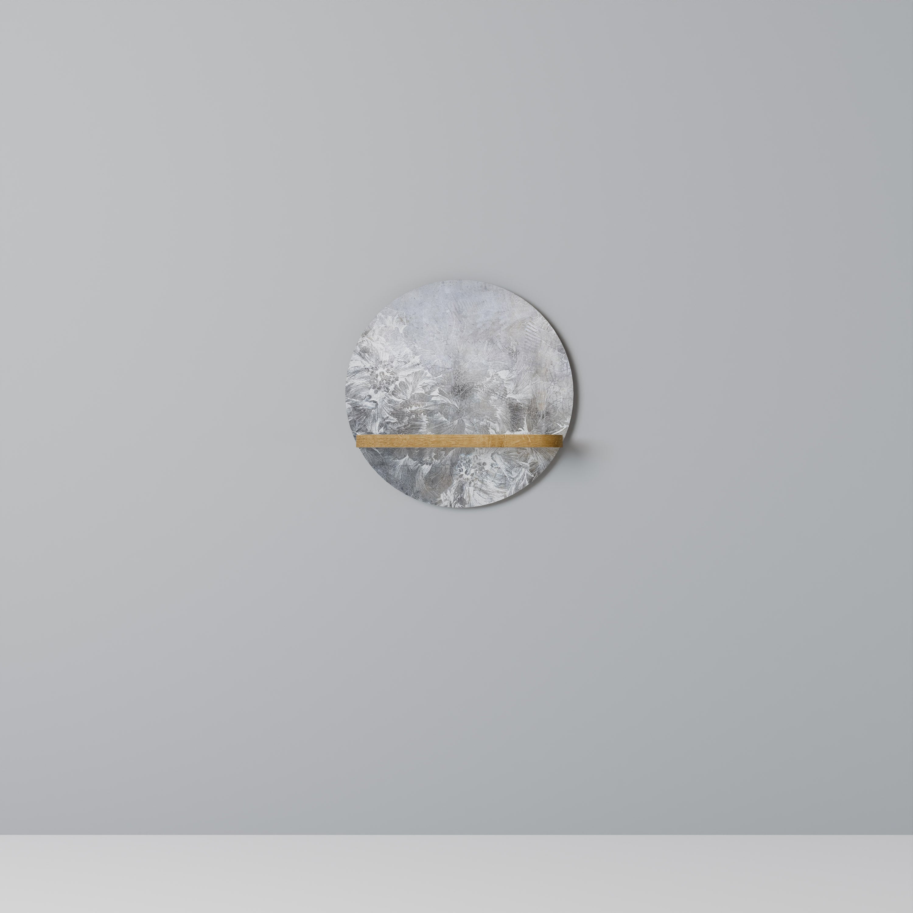 WHITE WHISPER Designová police