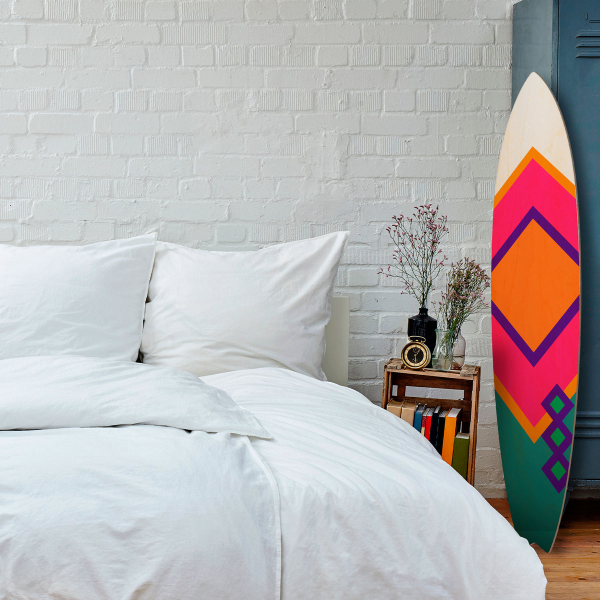 LUMINOUS BRILLIANCE Dekorativní panel ve tvaru surfu