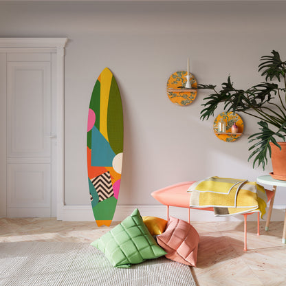 RADIANT HUES Dekorativní panel ve tvaru surfu