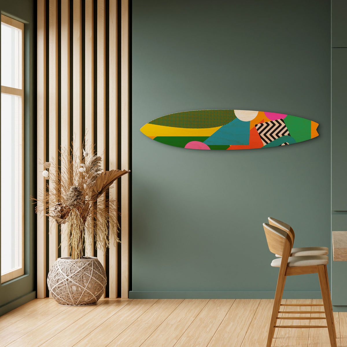 RADIANT HUES Dekorativní panel ve tvaru surfu