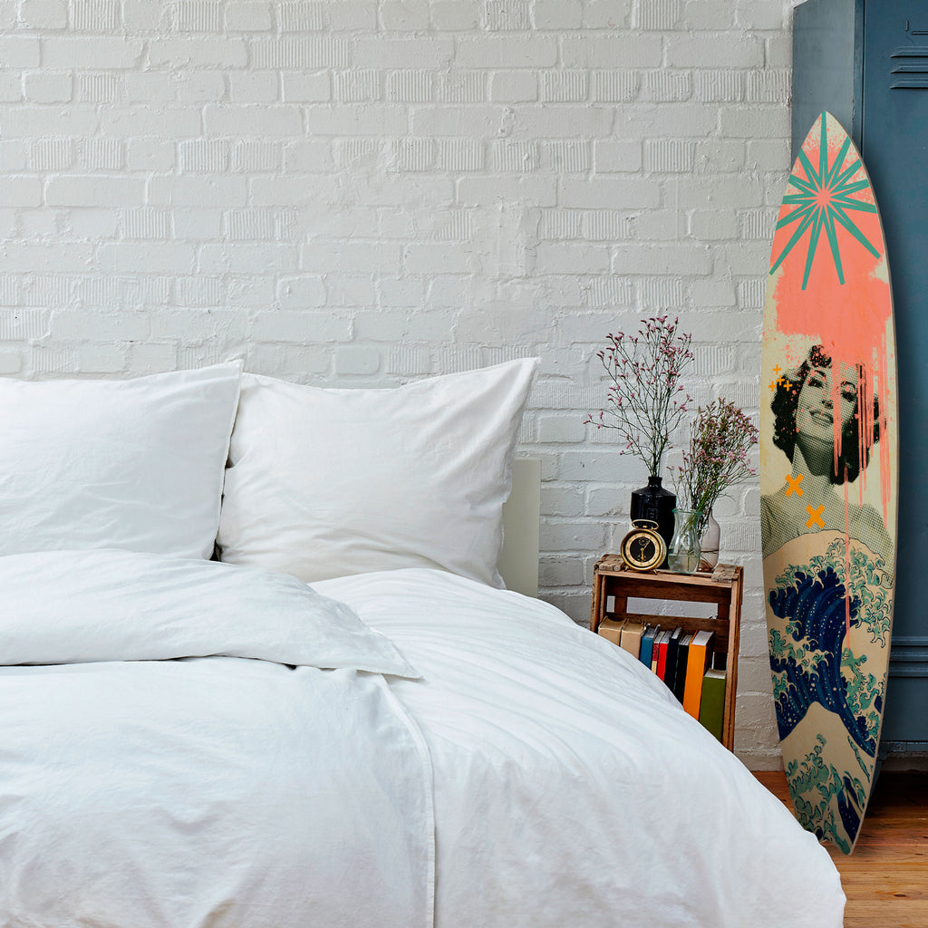 KANAGAWA BEAUTY Dekorativní panel ve tvaru surfu