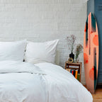 BLUSHED SPECTRUM Dekorativní panel ve tvaru surfu